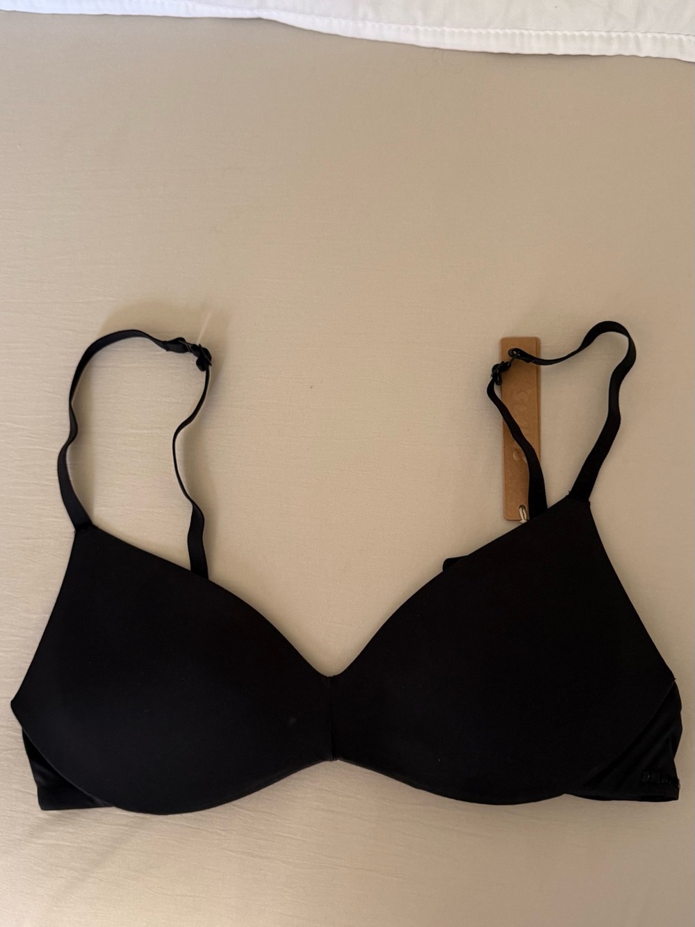 SKIMS Black Seamless T-Shirt Bra
